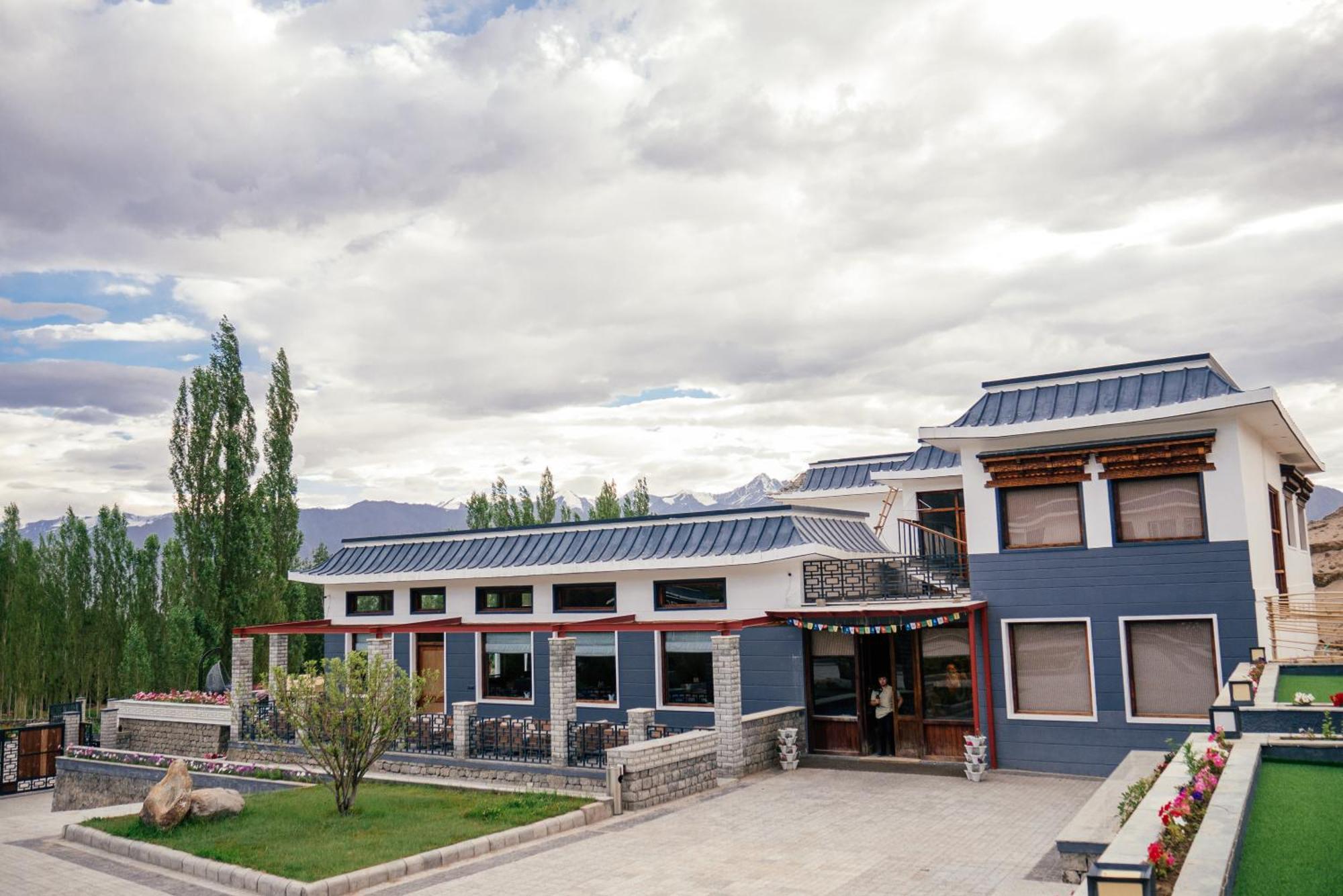 Angkasa Ladakh Resort Leh Eksteriør bilde