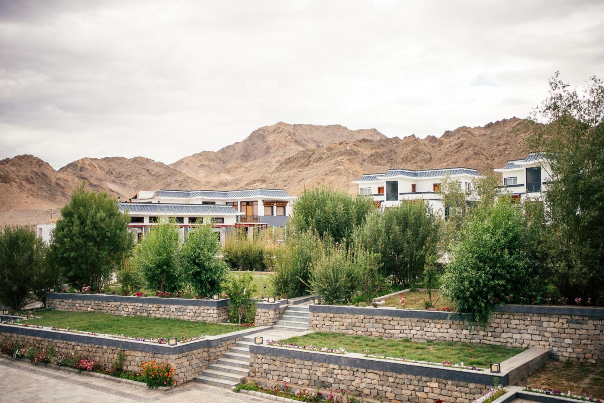 Angkasa Ladakh Resort Leh Eksteriør bilde