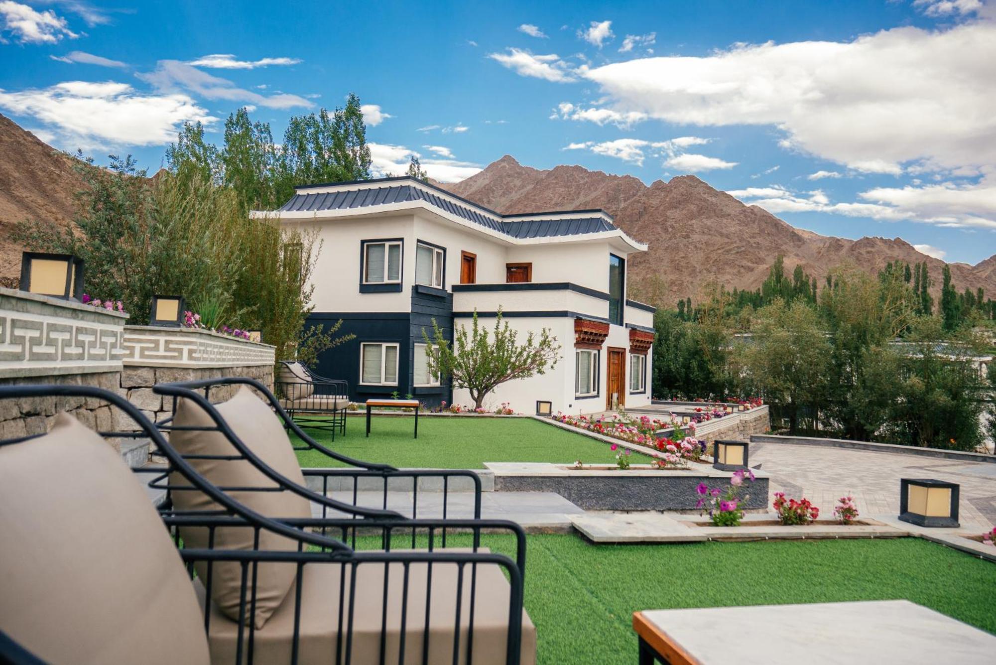 Angkasa Ladakh Resort Leh Eksteriør bilde