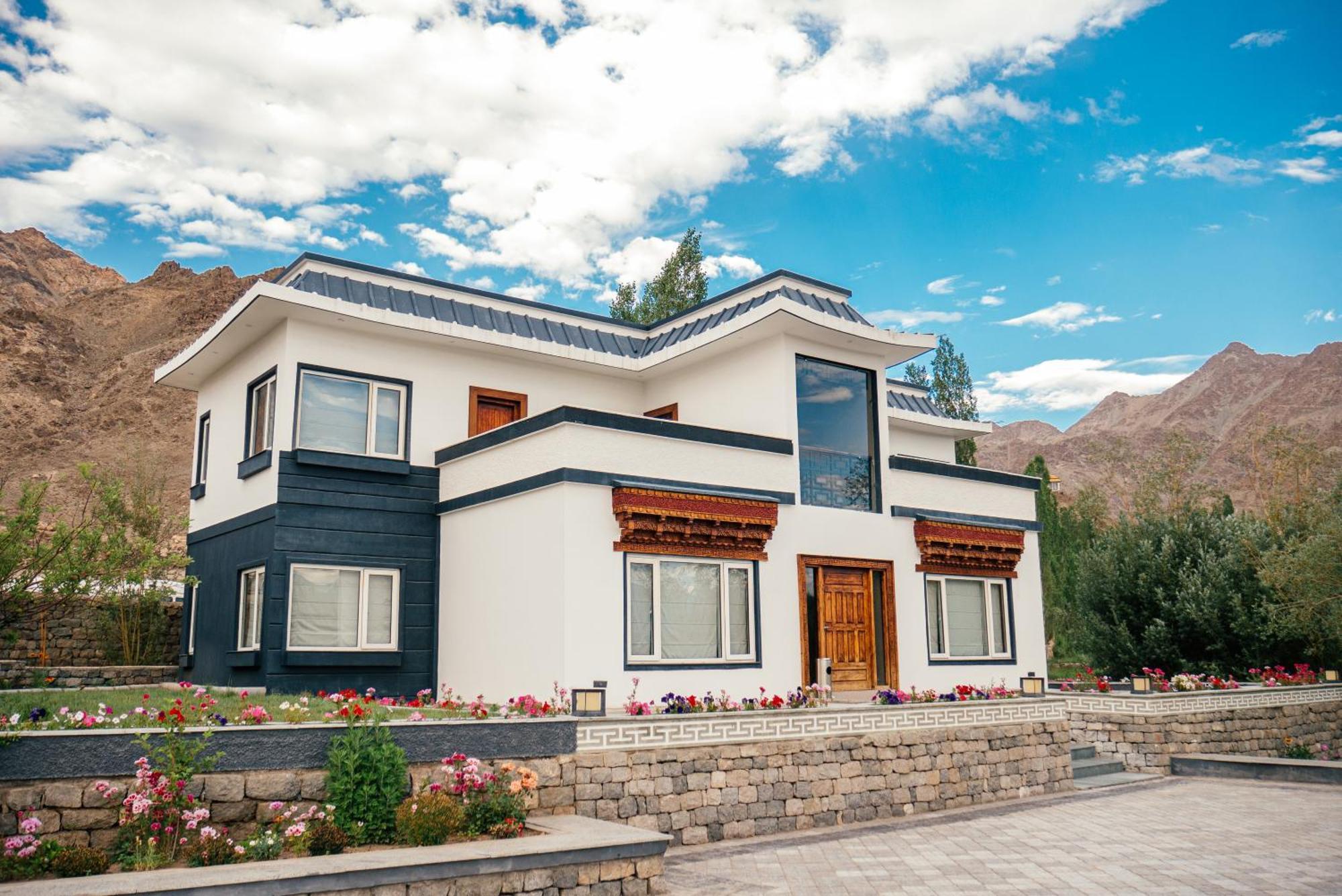 Angkasa Ladakh Resort Leh Eksteriør bilde